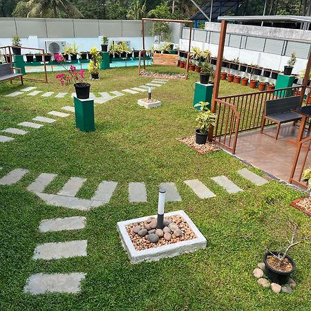 Universal Residency Perumpavur Bagian luar foto